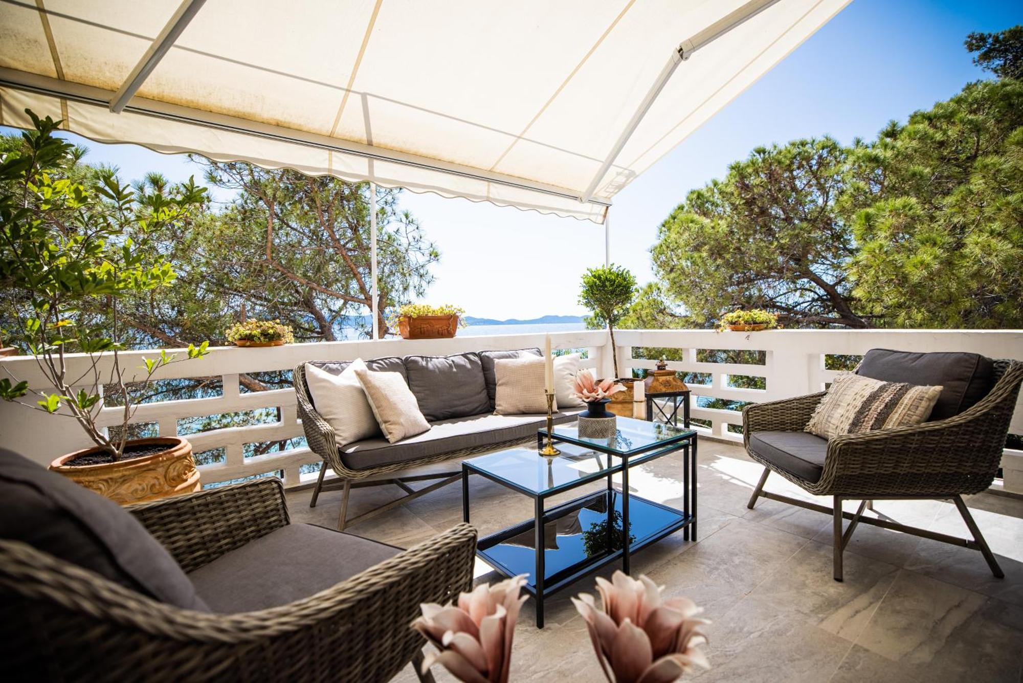 Zadar Center Beach Apartment - Directly On The Sea Exterior photo